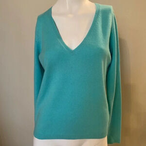 Holt Renfrew Classic Lg Sleeve V Neck 100% Cashmere Sweater Turquoise Blue Sz M